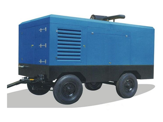 柴油機(jī)驅動移動螺杆(gǎn)壓縮機